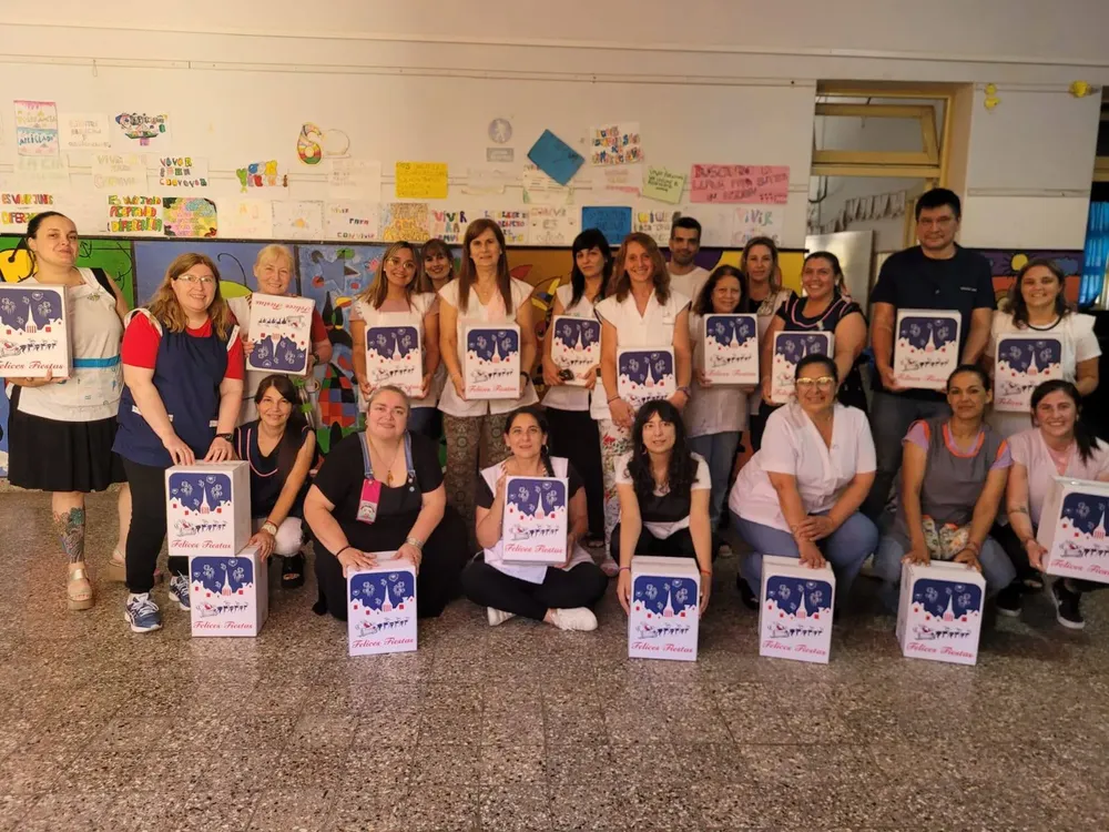 entrega cajas navideñas 7