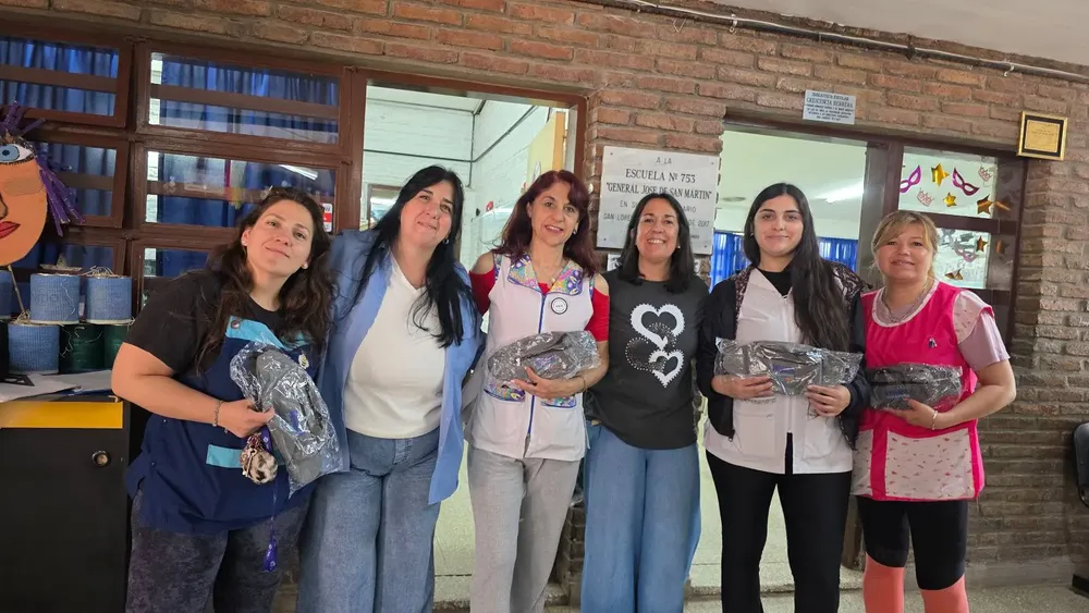 Entrega de obsequios 4 (1)